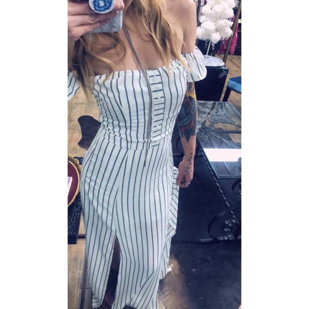 Button Up Striped Maxi - Picture 3 of 4